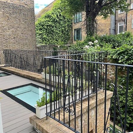 Stylish 3-Bedroom Flat In Kensington 런던 외부 사진