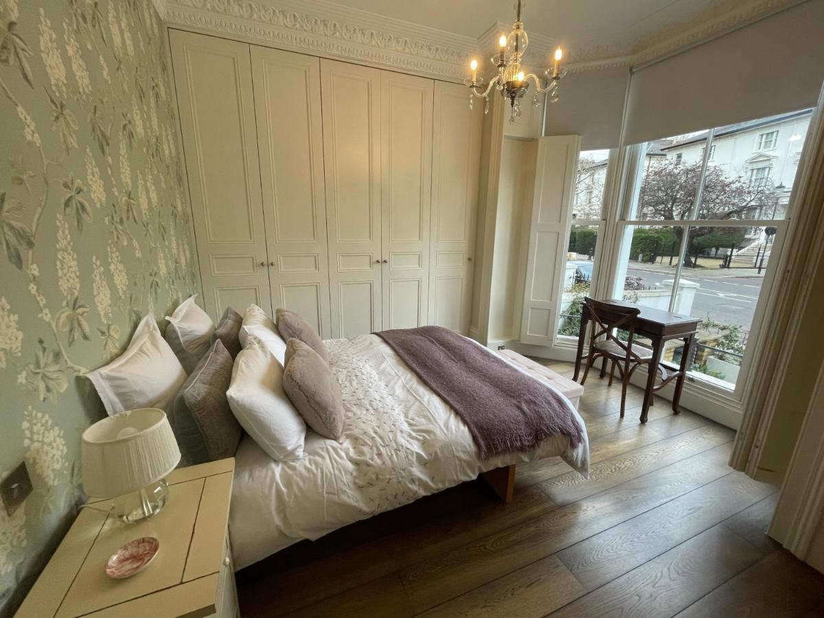 Stylish 3-Bedroom Flat In Kensington 런던 외부 사진